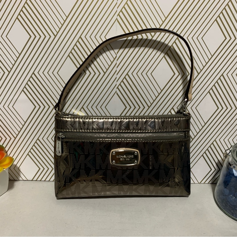 Michael Kors Small Shoulder Bag - Chic and Versatile - 8” x 5” x 1”
